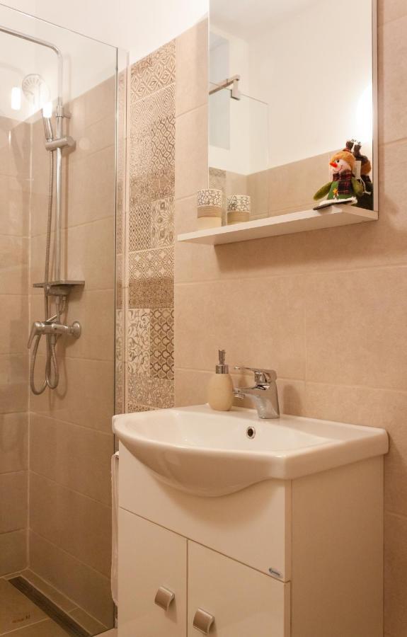 Cozy Family Apartments Brasov Luaran gambar