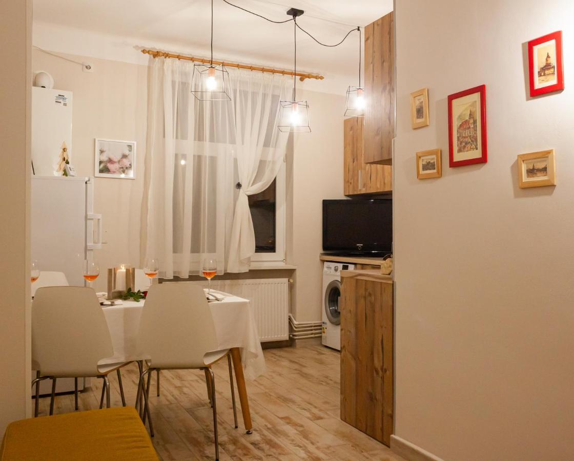 Cozy Family Apartments Brasov Luaran gambar