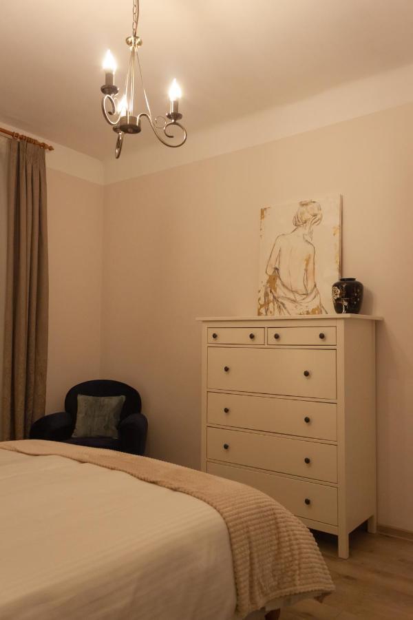 Cozy Family Apartments Brasov Luaran gambar