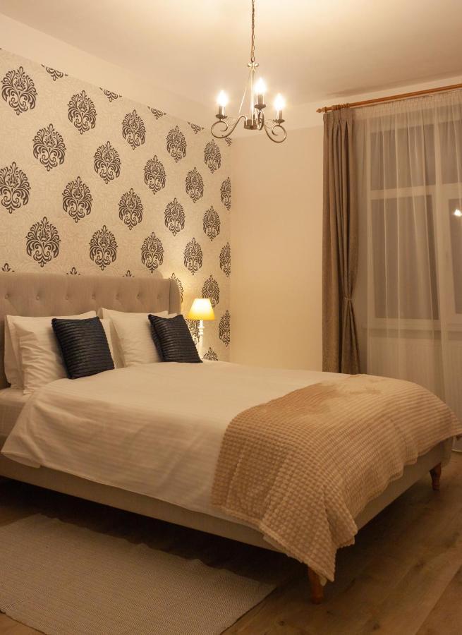 Cozy Family Apartments Brasov Luaran gambar